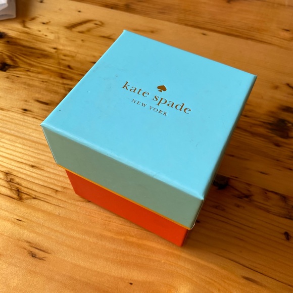 kate spade Gramercy Watch - Picture 8 of 8